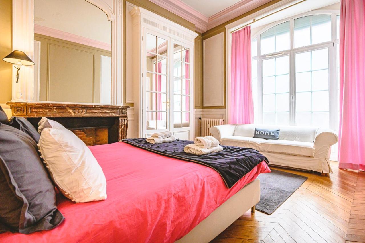 The Gorgeous Hyper Center Private Garden Apartment Reims Exterior photo